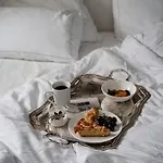 Bourgogne & Montana 4* Παρίσι