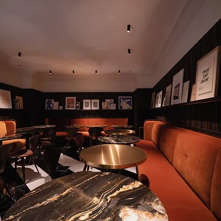 Hotel Bourgogne & Montana 4*