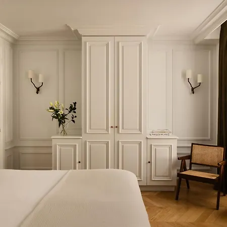 Bourgogne & Montana Hotel 4*