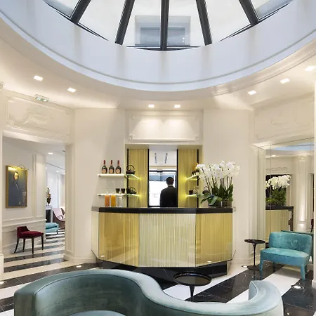 Hotel Bourgogne & Montana 4*