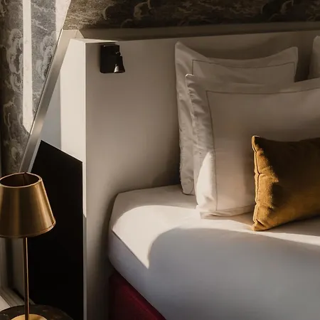 Bourgogne & Montana Hotel 4*