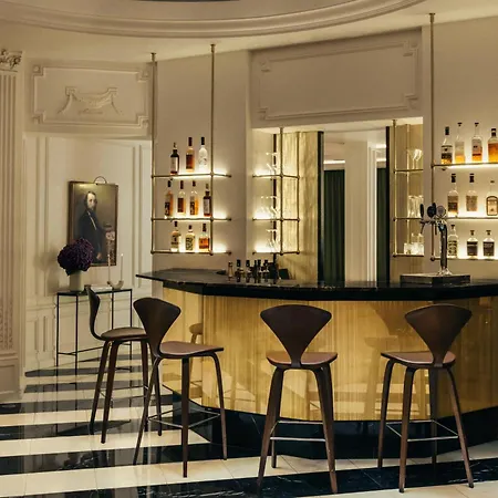 Hotel Bourgogne & Montana 4*