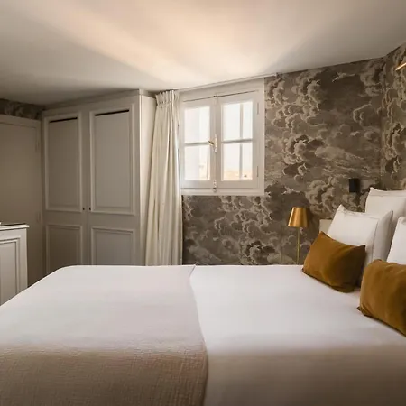 Hotel Bourgogne & Montana Paris