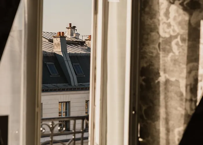 Hotel Bourgogne & Montana 4*