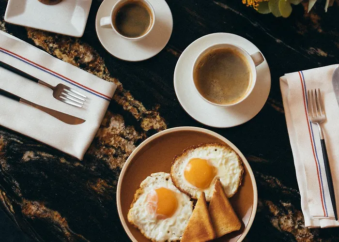 Bourgogne & Montana Hotel 4*