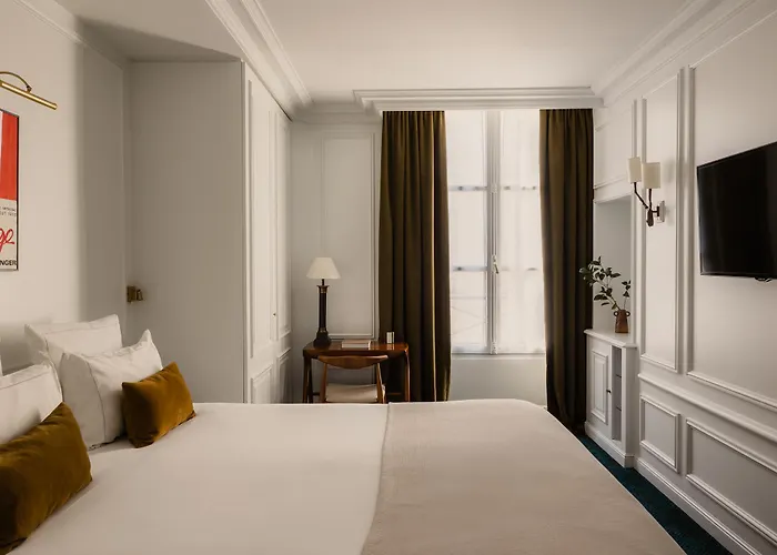 Bourgogne & Montana فندق باريس