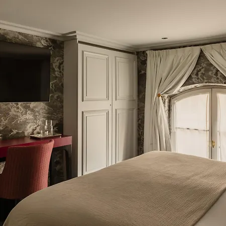 Bourgogne & Montana Hotel